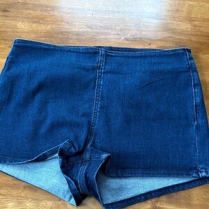 AE MICRO SHORT, M